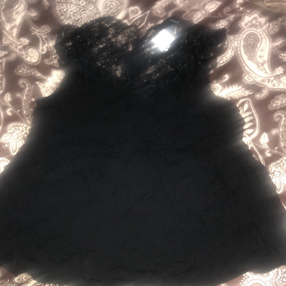 Torrid blouse - Picture 2 of 3